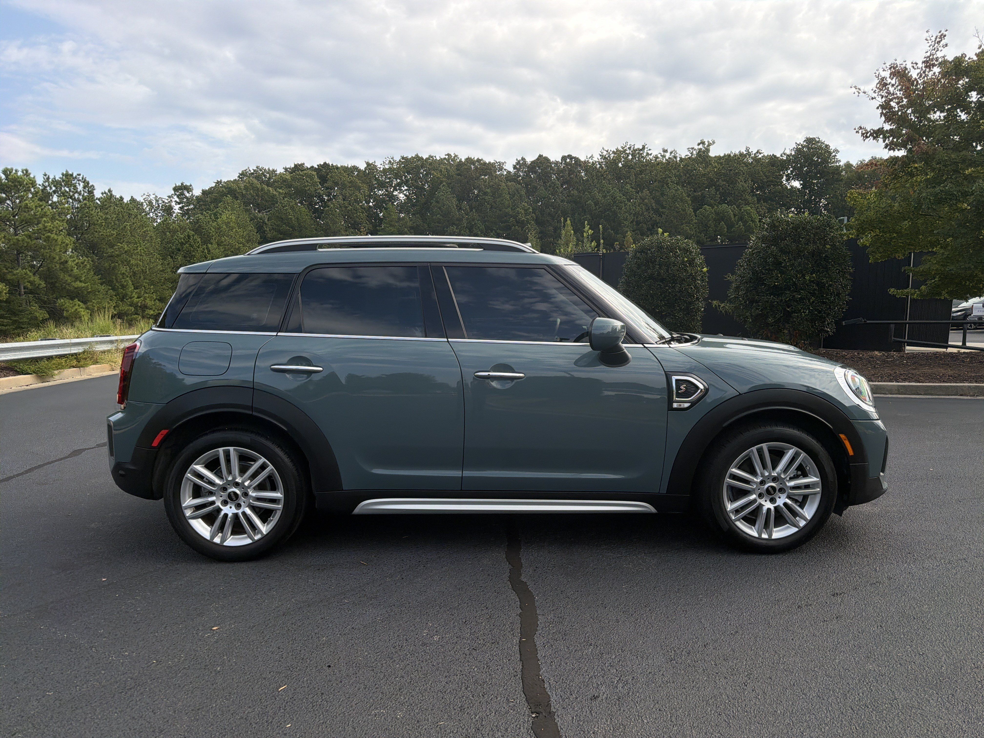 Used 2024 MINI Cooper Countryman S FWD image 5