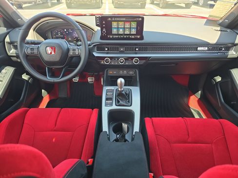 Certified 2026 Honda Civic Type R image 8