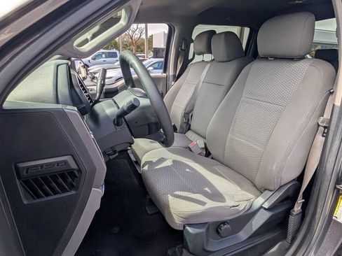 Used 2017 Ford F150 XLT RWD image 8