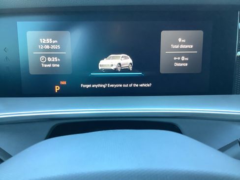 New 2026 Volkswagen Tiguan SE R-Line image 12