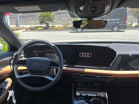 Used 2025 Audi A5 2.0T Premium Plus w/ Premium Plus AWD/4WD image 10