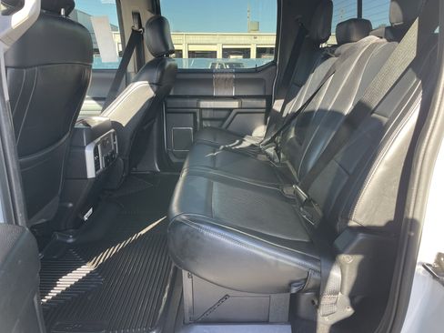 Used 2019 Ford F250 Lariat image 34