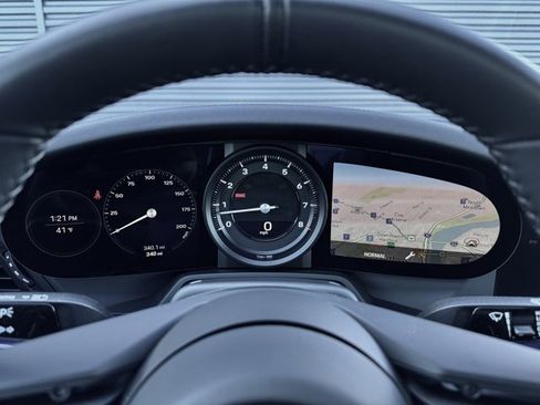 Certified 2024 Porsche 911 Carrera T image 22