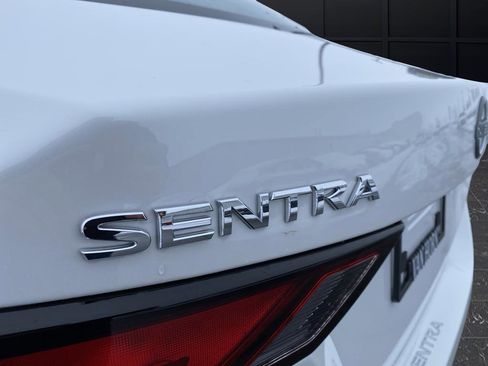 New 2025 Nissan Sentra SV w/ SV Premium Package image 31