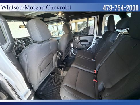 Used 2022 Jeep Wrangler Unlimited Sport image 35