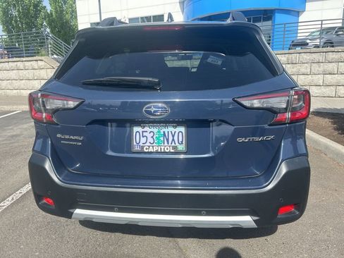 Used 2023 Subaru Outback Limited AWD/4WD image 4