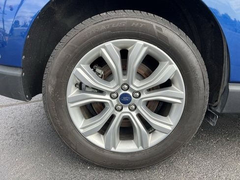 Used 2021 Ford Edge Titanium w/ Equipment Group 301A image 19