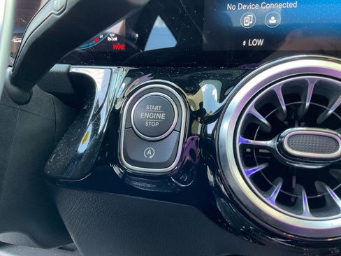 Used 2023 Mercedes-Benz GLA 35 AMG 4MATIC image 24