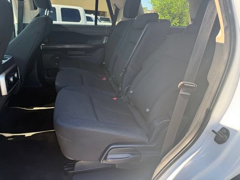 Used 2023 Ford Expedition XL RWD image 7