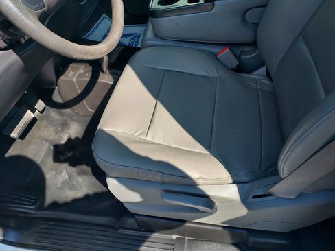 Used 2015 Chevrolet Silverado 3500 W/T image 18