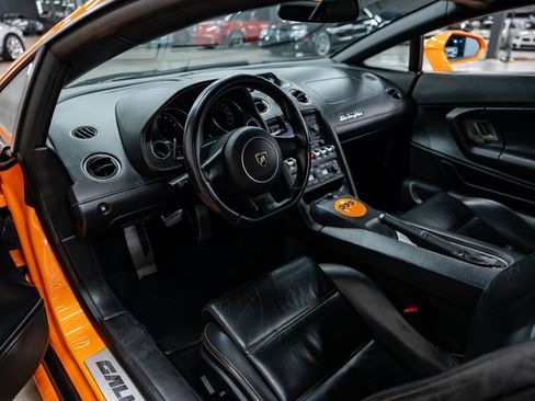 Used 2012 Lamborghini Gallardo LP 550-2 Bicolore RWD image 11