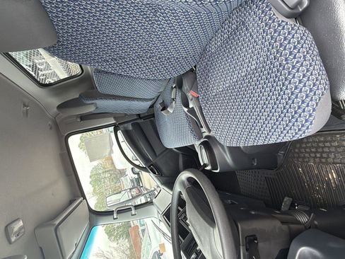 New 2025 Chevrolet Low Cab Forward image 21