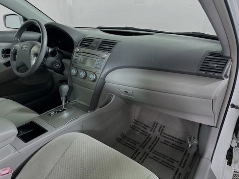 Used 2008 Toyota Camry image 25