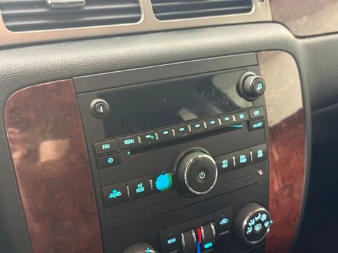 Used 2013 Chevrolet Tahoe LS w/ All-Star Edition RWD image 14