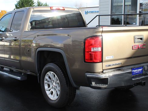 Used 2015 GMC Sierra 1500 SLE image 4