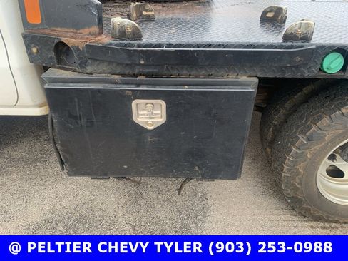 Used 2019 Chevrolet Silverado 3500 W/T w/ WT Convenience Package image 5