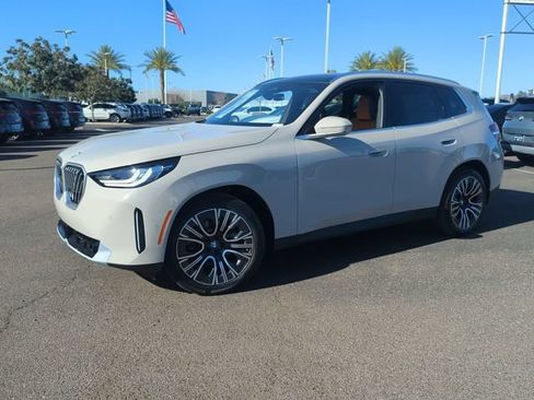 Used 2026 BMW X3 xDrive30i w/ Premium Package AWD/4WD image 2
