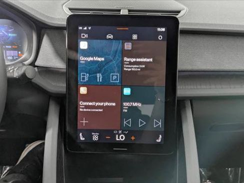 Used 2022 Polestar Polestar 2 w/ Plus Package AWD/4WD image 28