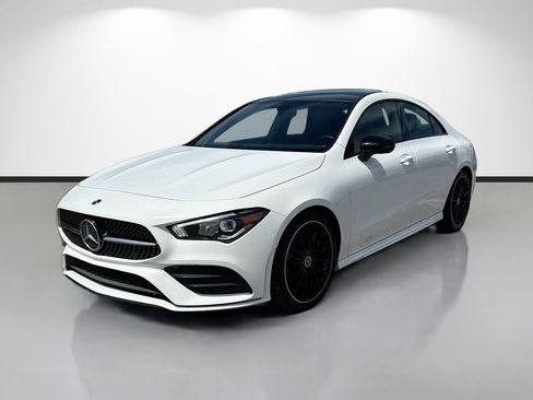 Used 2020 Mercedes-Benz CLA 250 w/ AMG Line image 7