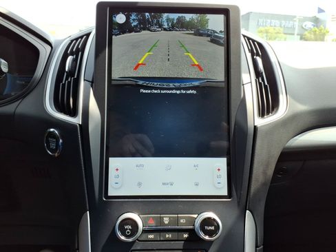Used 2023 Ford Edge SE AWD/4WD image 21