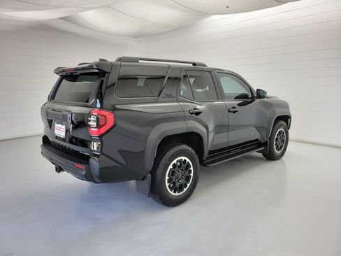 Used 2025 Toyota 4Runner TRD Off-Road AWD/4WD image 5
