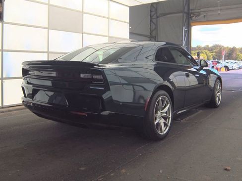 Used 2024 Dodge Charger Daytona Scat Pack w/ Plus Group AWD/4WD image 3