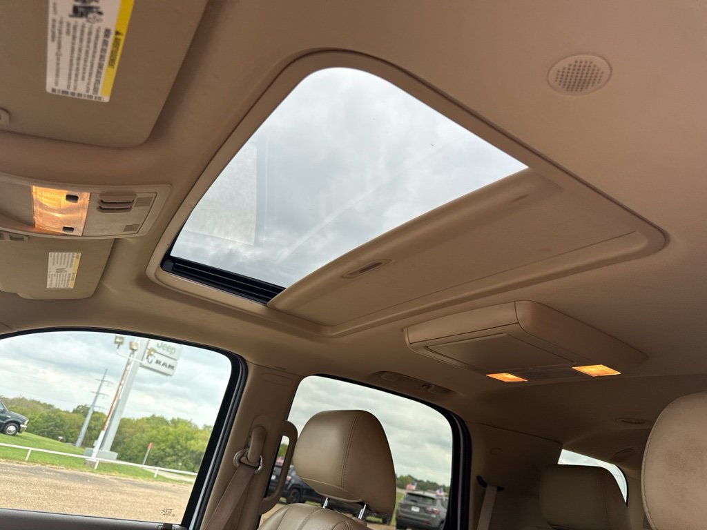 Used 2011 GMC Yukon SLT AWD/4WD image 20