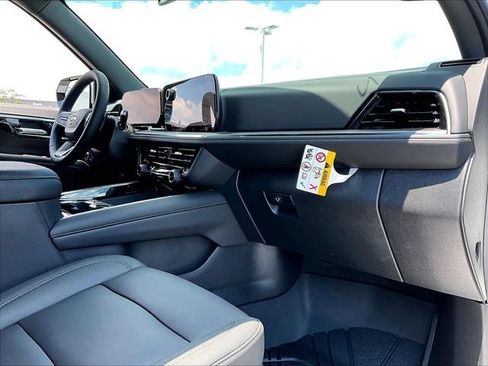 New 2026 Chevrolet Tahoe LT w/ Comfort Package AWD/4WD image 9
