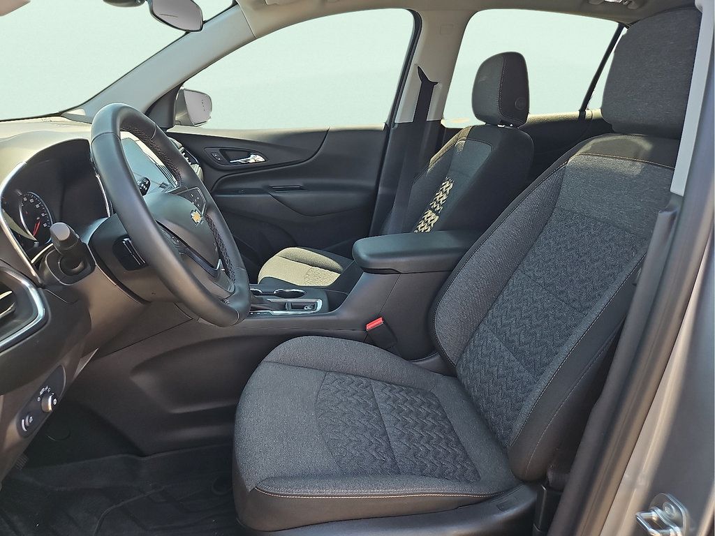 Used 2024 Chevrolet Equinox LT AWD/4WD image 13