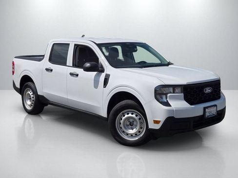 Used 2026 Ford Maverick XL AWD/4WD image 1