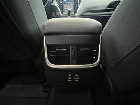 Used 2023 Subaru Outback Premium image 12
