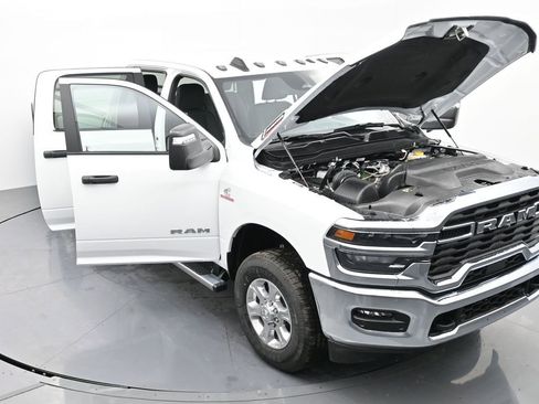 New 2025 RAM 2500 Big Horn image 43