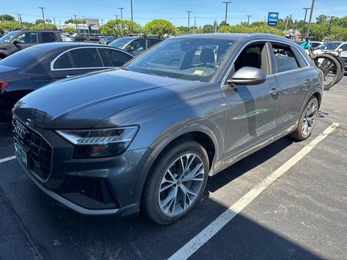Used 2021 Audi Q8 Premium Plus AWD/4WD image 1