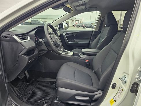 Used 2025 Toyota RAV4 LE image 19