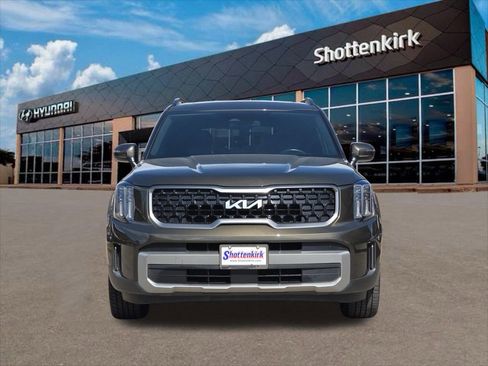 Used 2023 Kia Telluride EX X-Line image 2