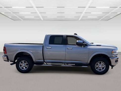 Used 2022 RAM 2500 Laramie AWD/4WD image 6