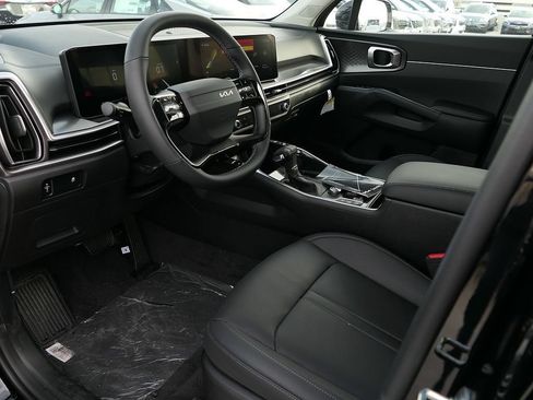 New 2026 Kia Sorento S FWD image 11