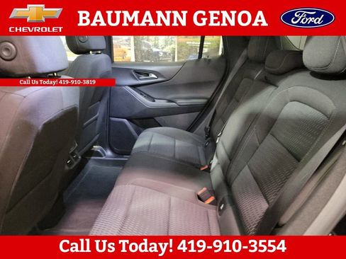 Used 2025 Chevrolet Equinox LT image 18