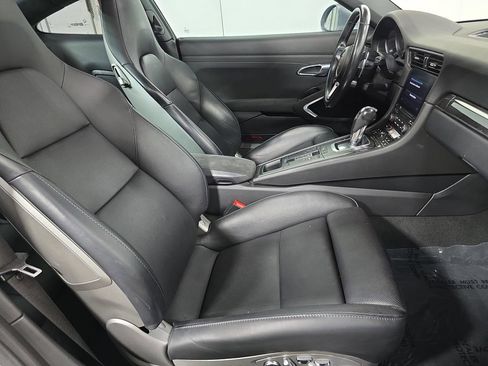 Used 2019 Porsche 911 Carrera GTS RWD image 27