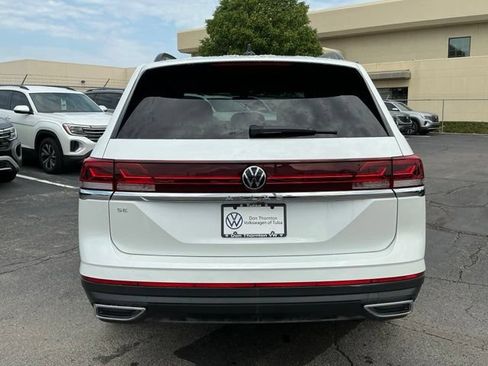 Certified 2026 Volkswagen Atlas SE FWD image 4