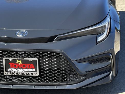 Used 2023 Toyota Corolla SE image 8