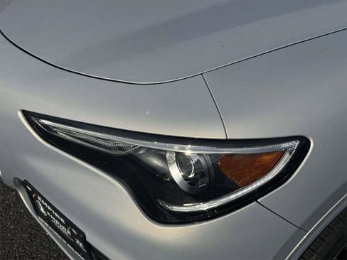 Used 2020 Alfa Romeo Stelvio Ti w/ Active Blind Spot Package image 8