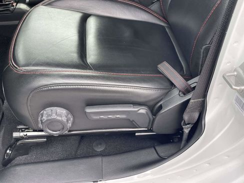 Certified 2022 Jeep Wrangler Unlimited Rubicon w/ Cold Weather Group image 26