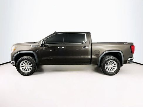 Used 2021 GMC Sierra 1500 SLT w/ SLT Premium Plus Package AWD/4WD image 3