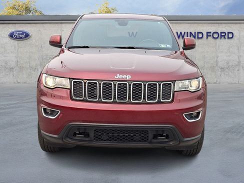Used 2020 Jeep Grand Cherokee Laredo AWD/4WD image 2