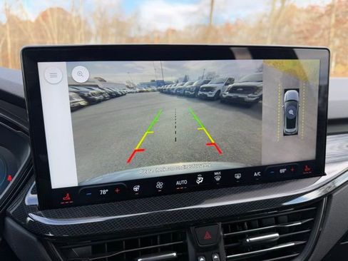 Certified 2023 Ford Escape ST-Line Select w/ Tech Pack #2 image 33