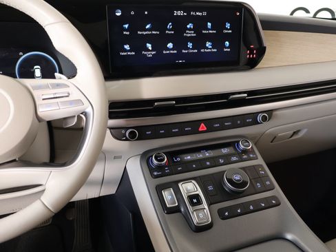 Used 2023 Hyundai Palisade Limited FWD image 5