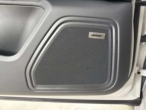 Certified 2025 Porsche Macan S AWD/4WD image 34