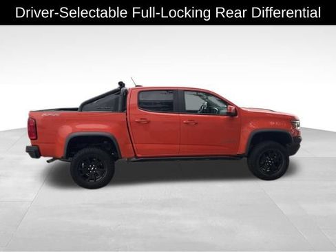 Used 2019 Chevrolet Colorado ZR2 w/ ZR2 Dusk Special Edition AWD/4WD image 9