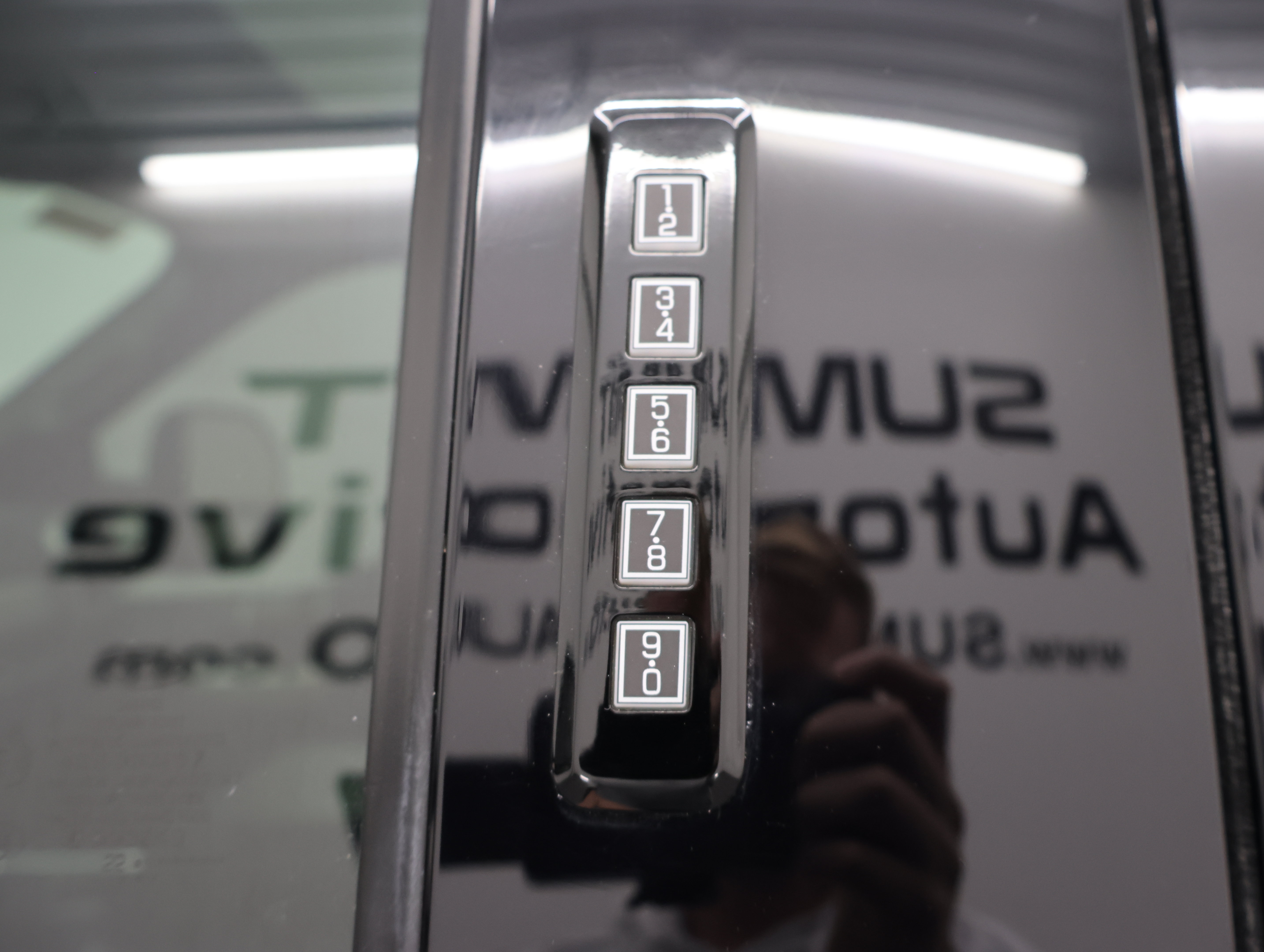 Used 2022 Ford F250 Lariat w/ Black Appearance Package AWD/4WD image 37